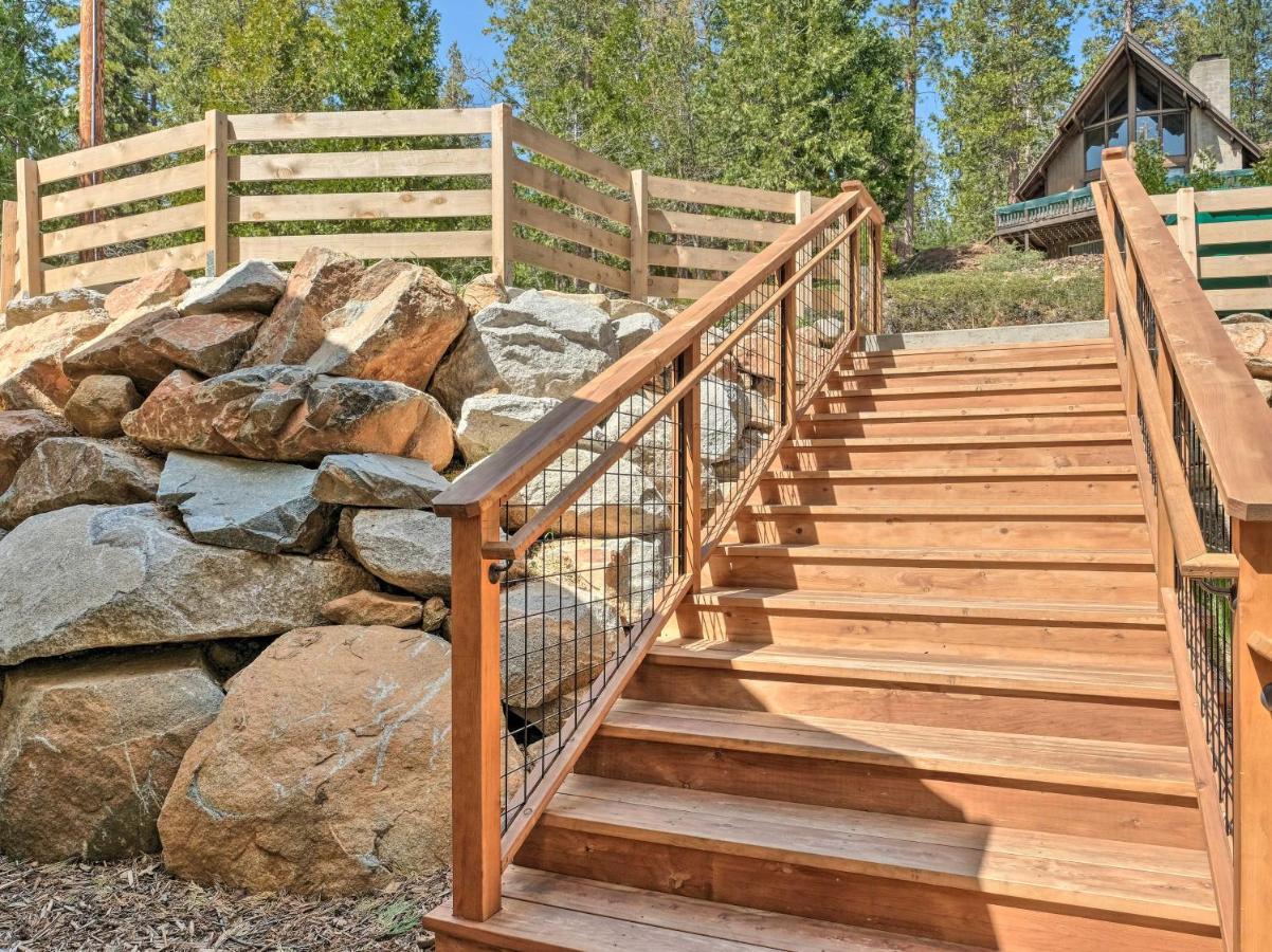 Luxury Retreat Custom Mi-Wuk Village Cabin! Exterior photo