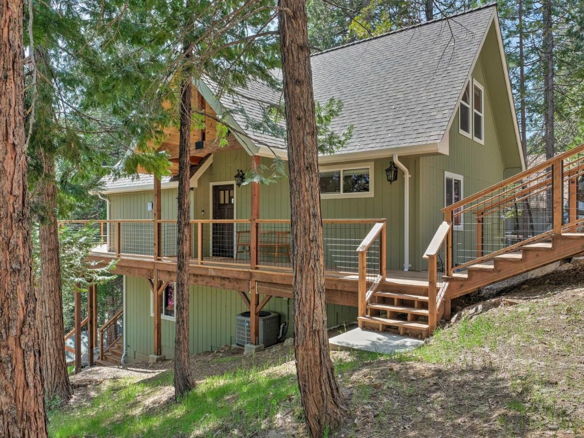 Luxury Retreat Custom Mi-Wuk Village Cabin! Exterior photo