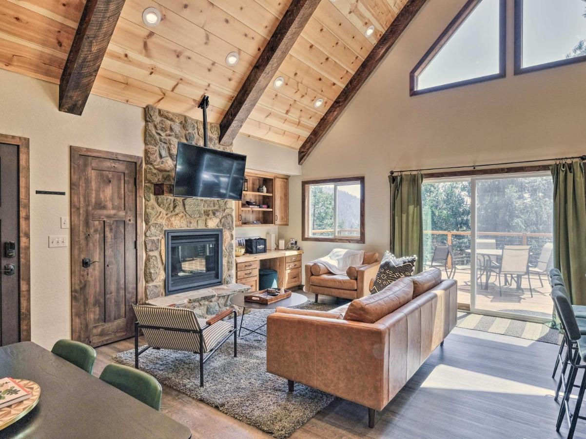 Luxury Retreat Custom Mi-Wuk Village Cabin! Exterior photo